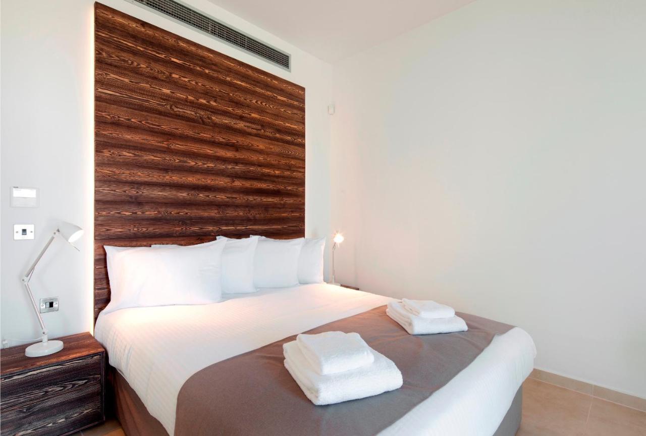 Gold Lagoon Kosher Hotel Пафос Екстериор снимка